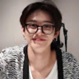 Meet your Posher, Daysy